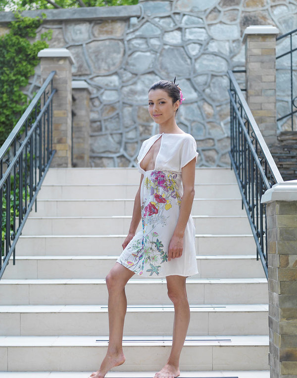 Фаина, 36 лет, 1 размер груди